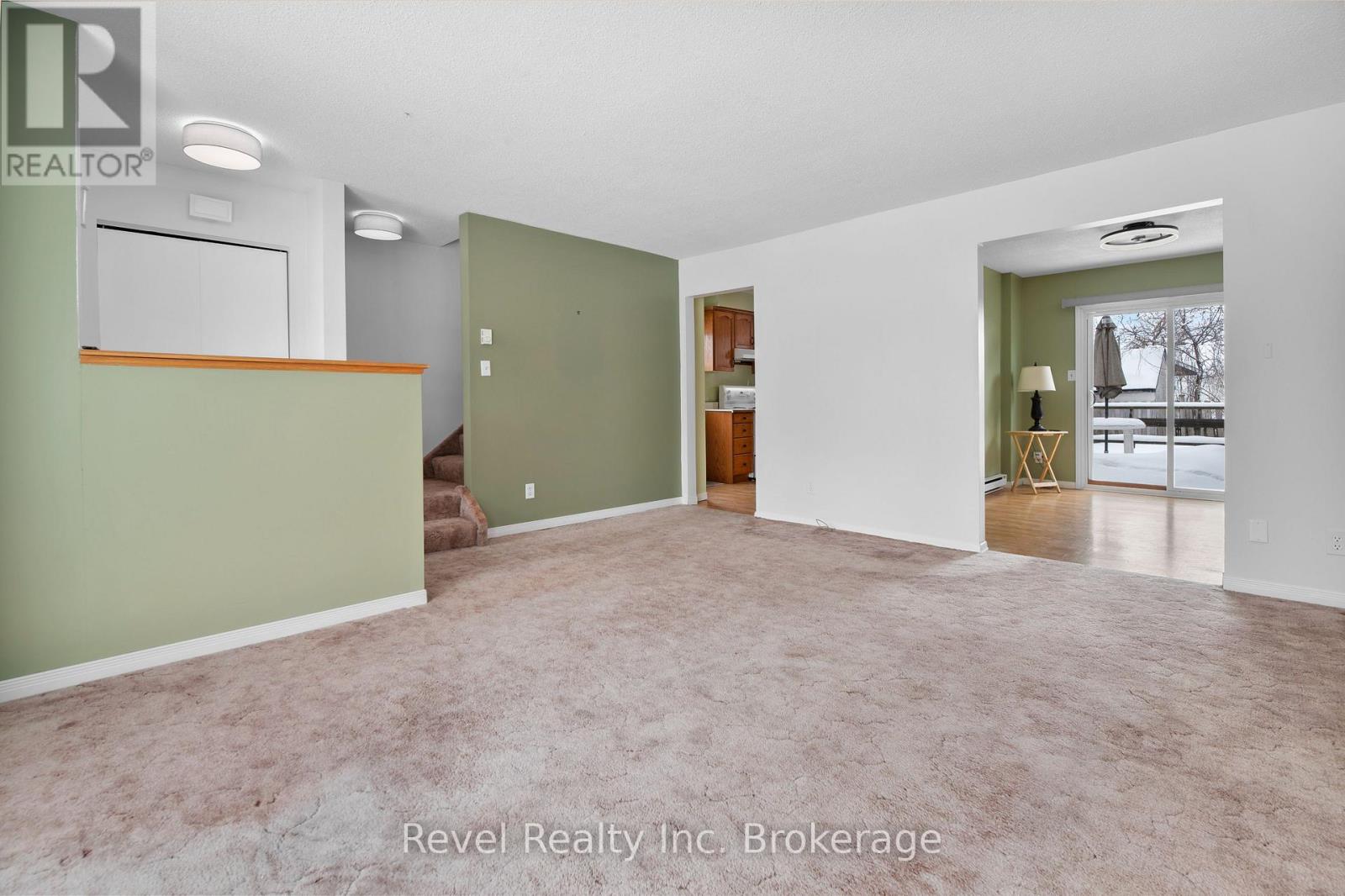 237 Park Avenue, North Bay, Ontario  P1B 7L2 - Photo 5 - X12910984