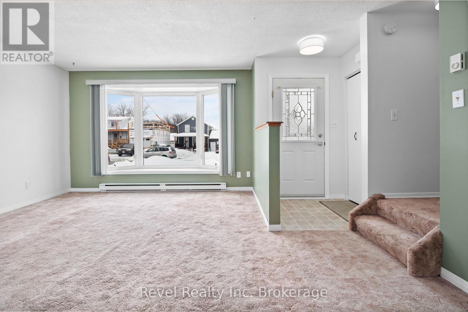 237 Park Avenue, North Bay, Ontario  P1B 7L2 - Photo 7 - X12910984