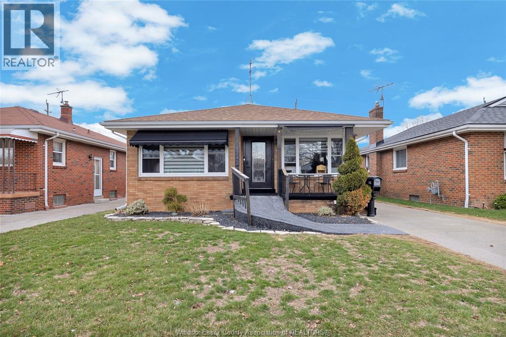 MLS# 26006012: 1742 CHANDLER, Windsor, Canada