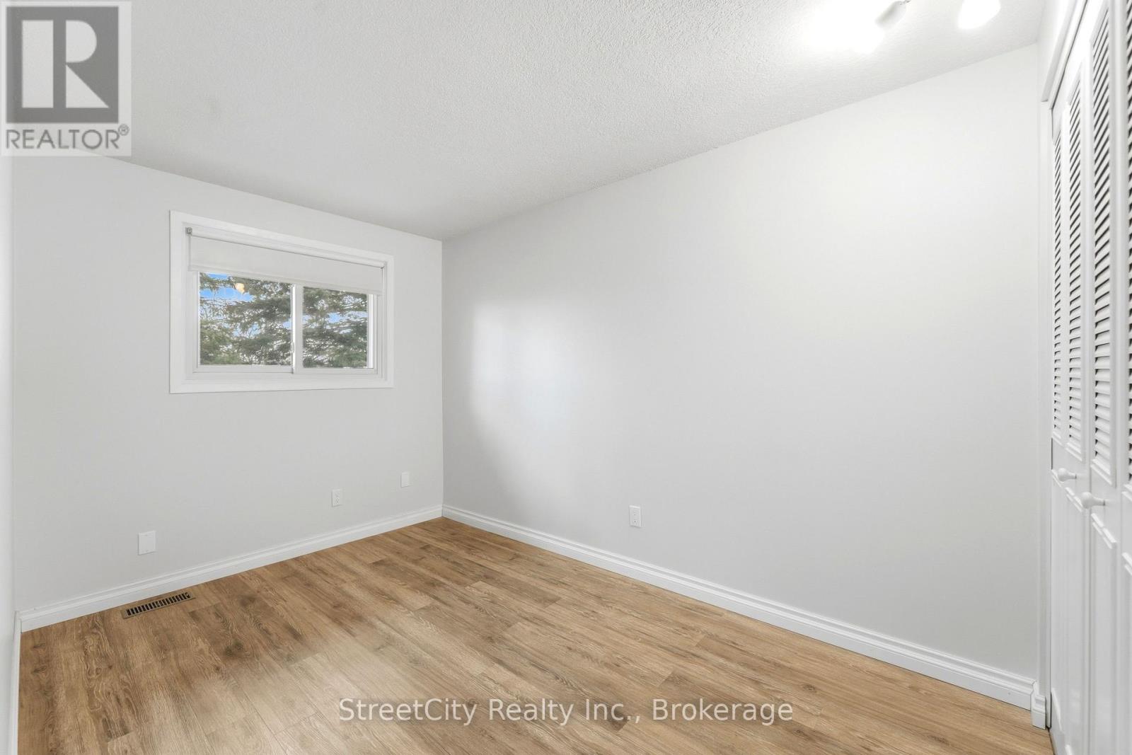 17 - 91 Avonwood Drive, Stratford, Ontario N4Z 1B2 - Photo 19 - X12911002