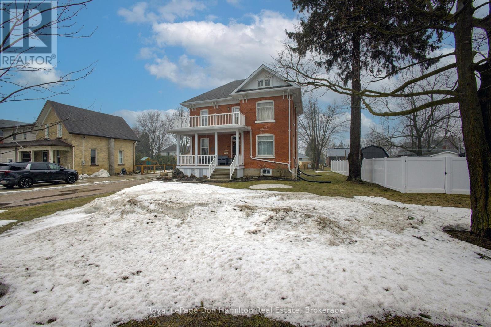 212 King Street, North Perth, Ontario  N0G 1B0 - Photo 3 - X12911094