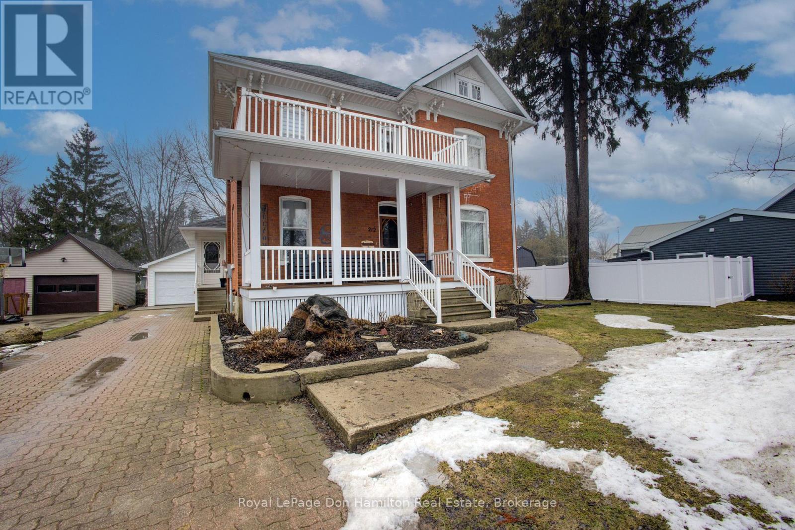 212 King Street, North Perth, Ontario  N0G 1B0 - Photo 4 - X12911094