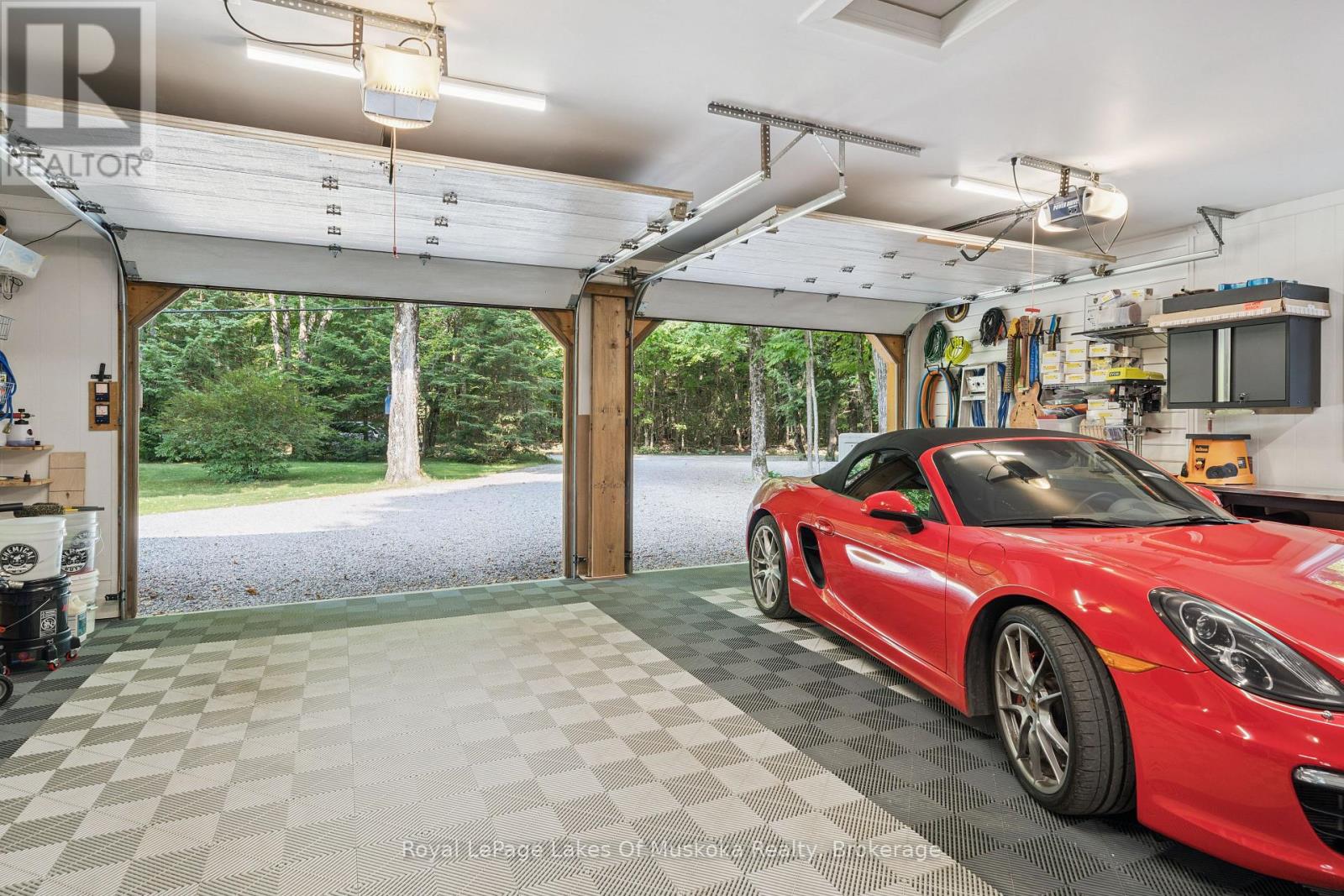 1319 Wolf Circle, Algonquin Highlands, Ontario  P0A 1E0 - Photo 38 - X12911194