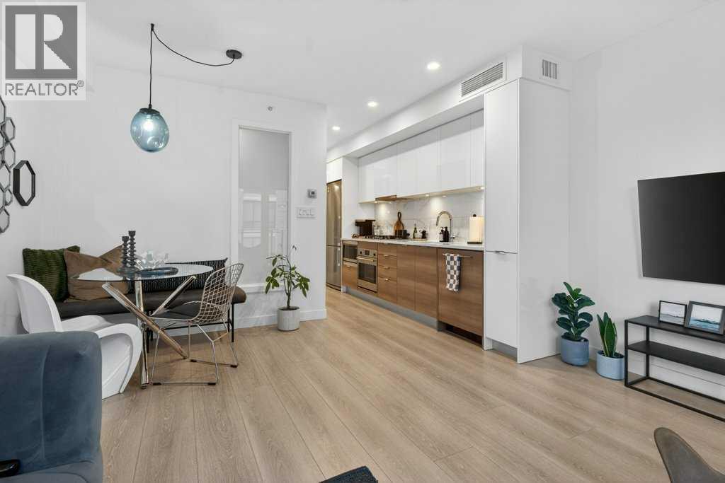 503, 108 Waterfront Court SW, Calgary, Alberta  T2P 1K7 - Photo 9 - A2278709