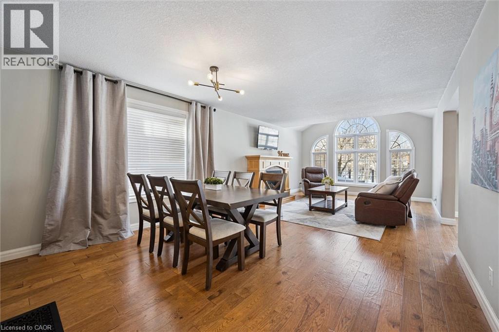 530 Little Dover Crescent, Waterloo, Ontario  N2K 4E4 - Photo 5 - 40805530