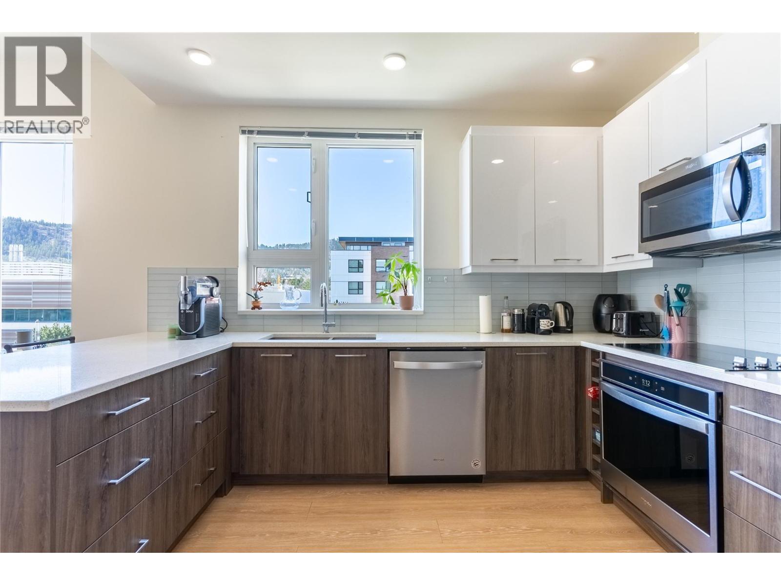 885 University Drive Unit# 306, Kamloops, British Columbia  V2C 0K2 - Photo 6 - 10378423