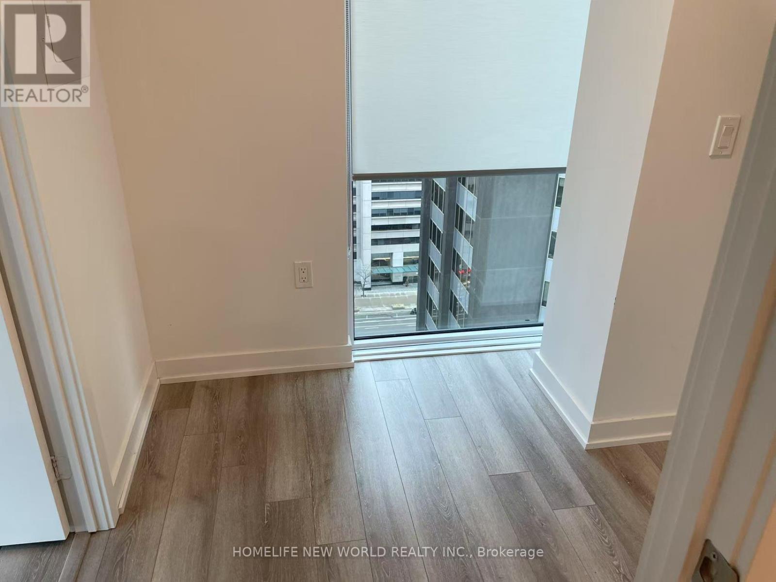 1703 - 238 Simcoe Street, Toronto, Ontario M5T 0E2 - Photo 7 - C12911106