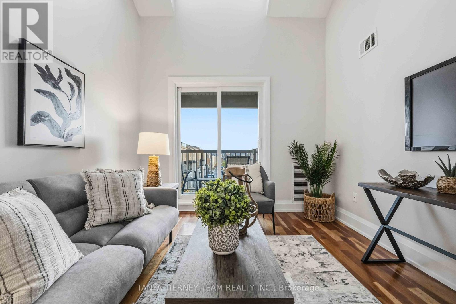 3 - 48 Petra Way, Whitby, Ontario  L1R 0A4 - Photo 11 - E12911018