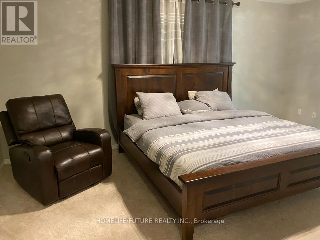 31 Middlecote Drive, Ajax, Ontario  L1T 0A4 - Photo 12 - E12911078