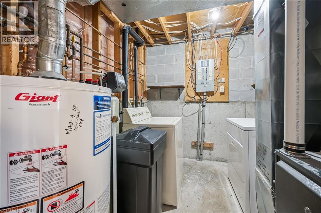 54 Green Valley Drive Unit# 1, Kitchener, Ontario  N2P 1Z9 - Photo 24 - 40813235