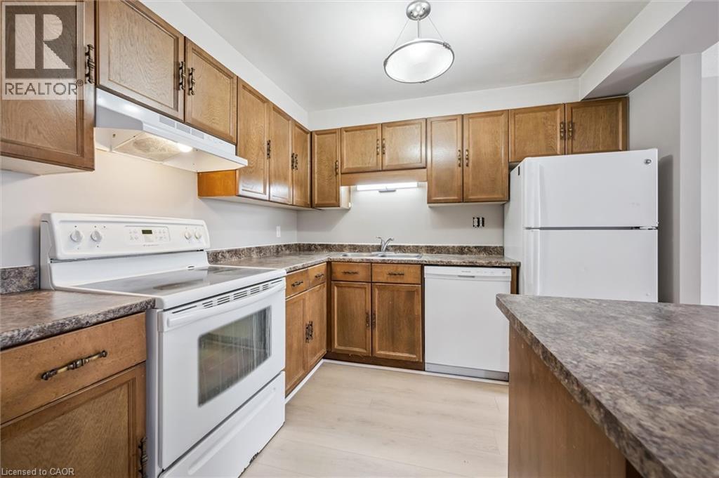 54 Green Valley Drive Unit# 1, Kitchener, Ontario  N2P 1Z9 - Photo 8 - 40813235