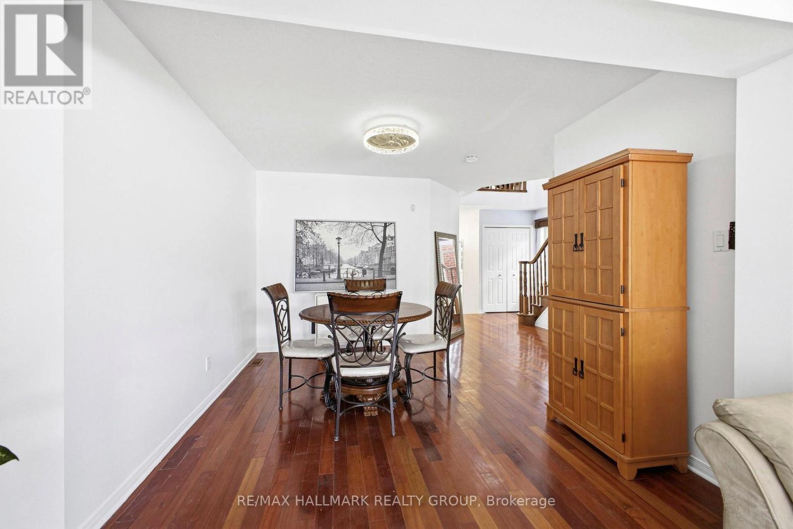 759 Everton Way, Ottawa, Ontario  K1V 1Y7 - Photo 13 - X12911048