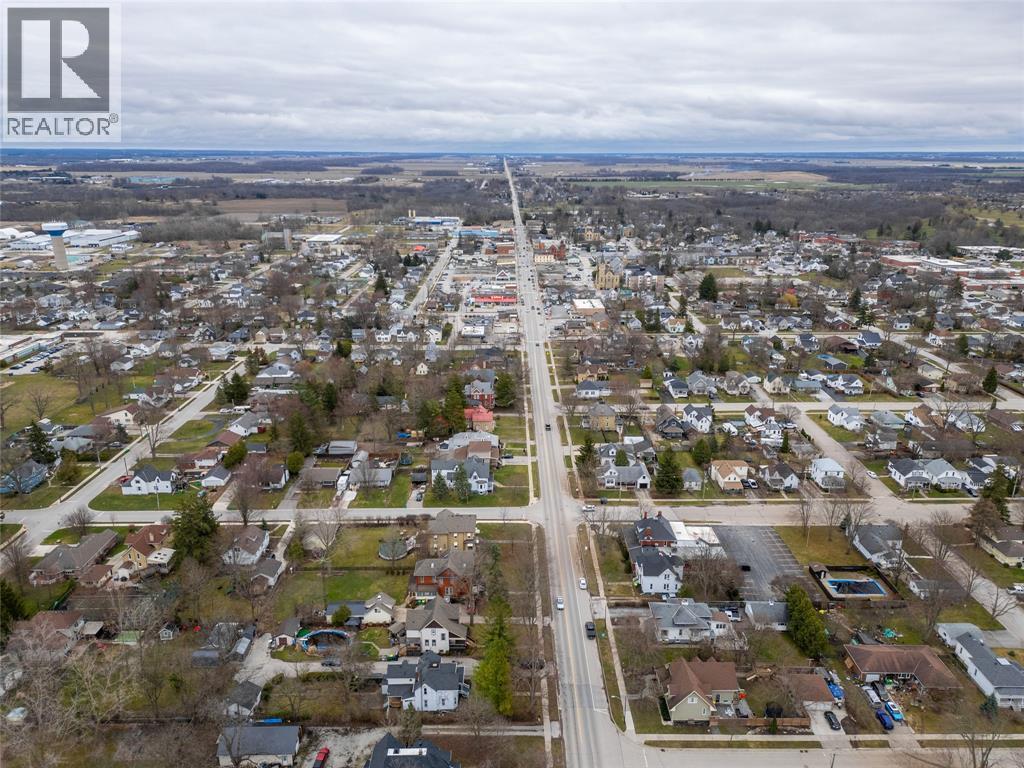 4050 Petrolia Line, Petrolia, Ontario  N0N 1R0 - Photo 35 - 26005239