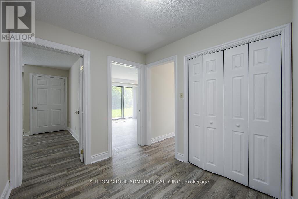 (Back) - 7887 Dufferin Street, Vaughan, Ontario  L4J 3M5 - Photo 5 - N12910968