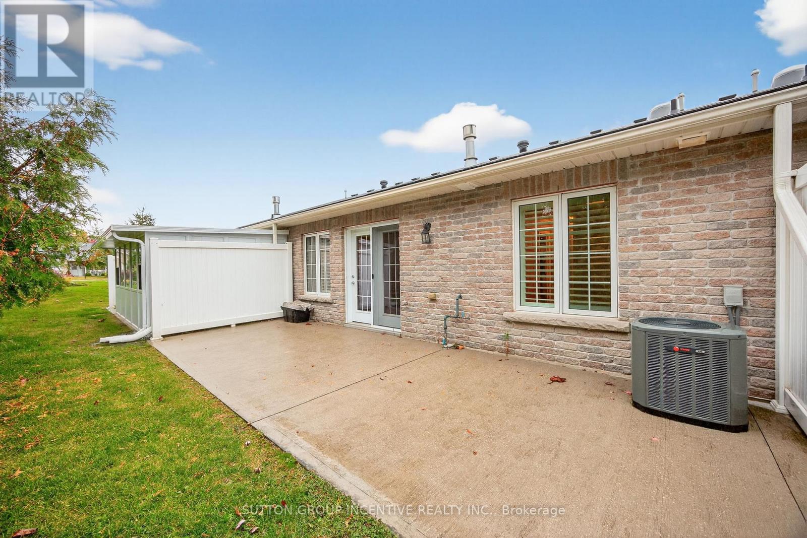 53 Clover Crescent, Wasaga Beach, Ontario  L9Z 0A4 - Photo 37 - S12911186