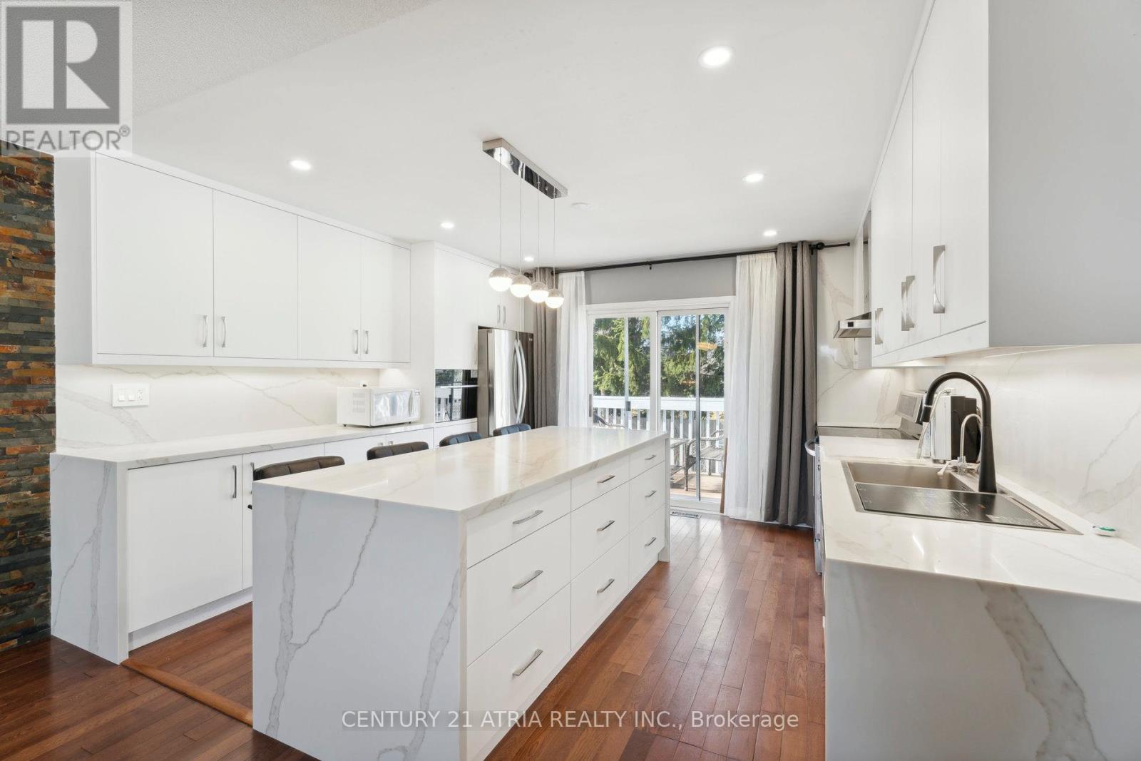 28 Cassandra Drive, Barrie (East Bayfield), Ontario  L4M 6W4 - Photo 11 - S12911210