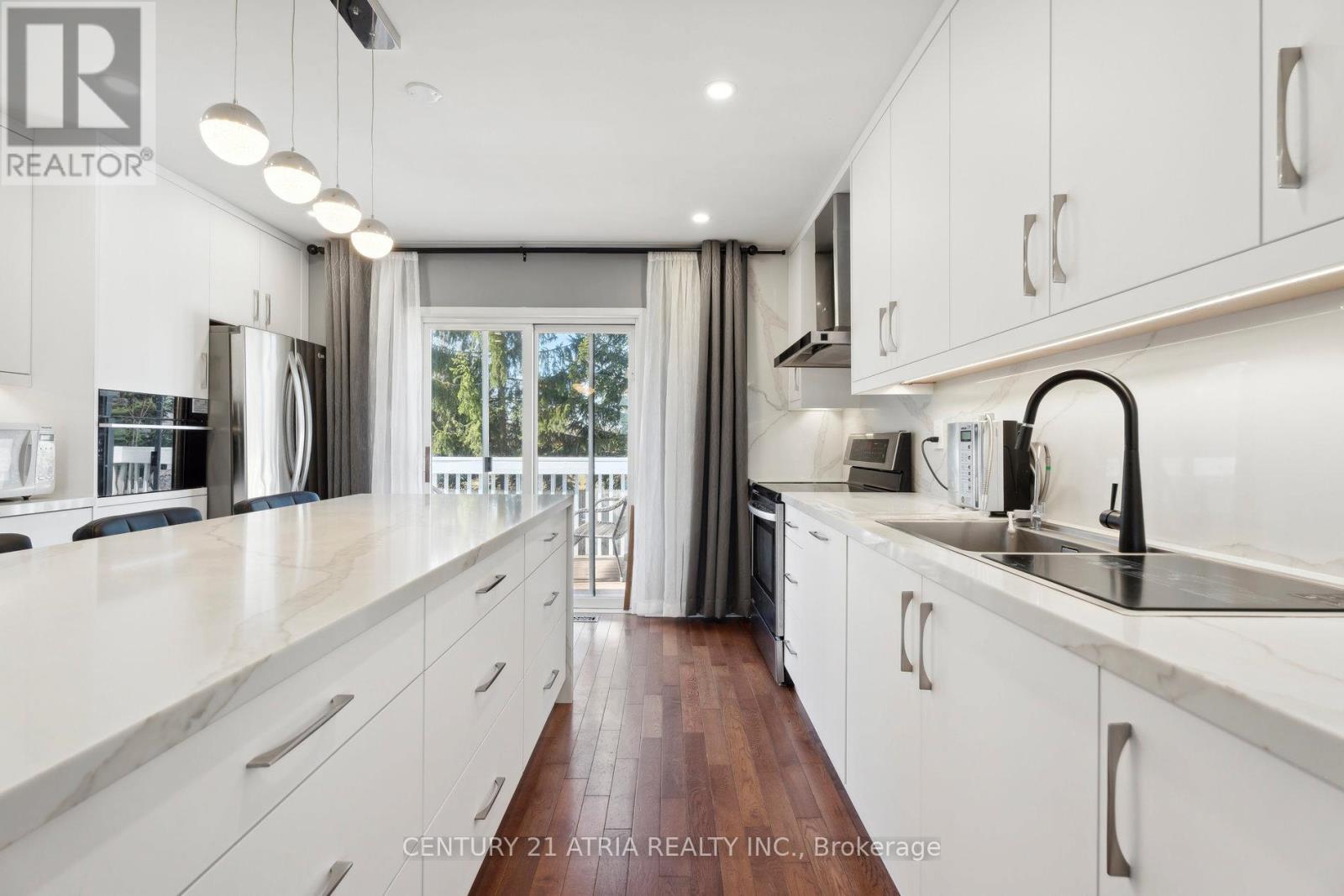 28 Cassandra Drive, Barrie (East Bayfield), Ontario  L4M 6W4 - Photo 12 - S12911210