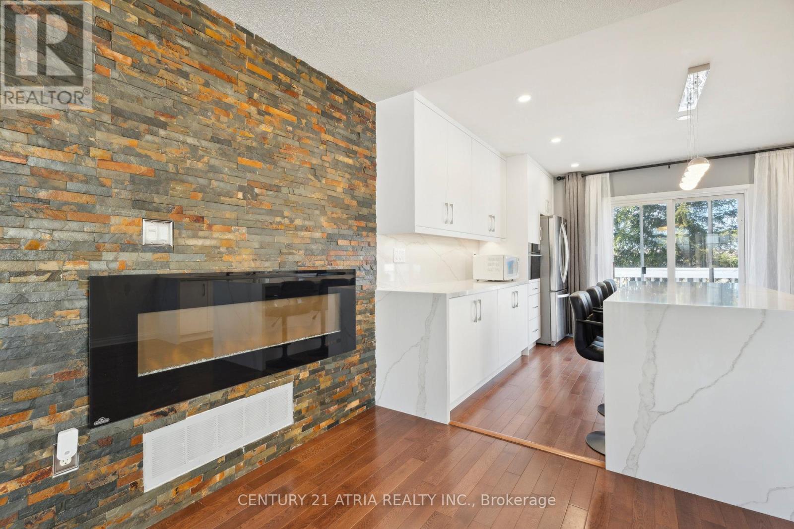 28 Cassandra Drive, Barrie (East Bayfield), Ontario  L4M 6W4 - Photo 16 - S12911210