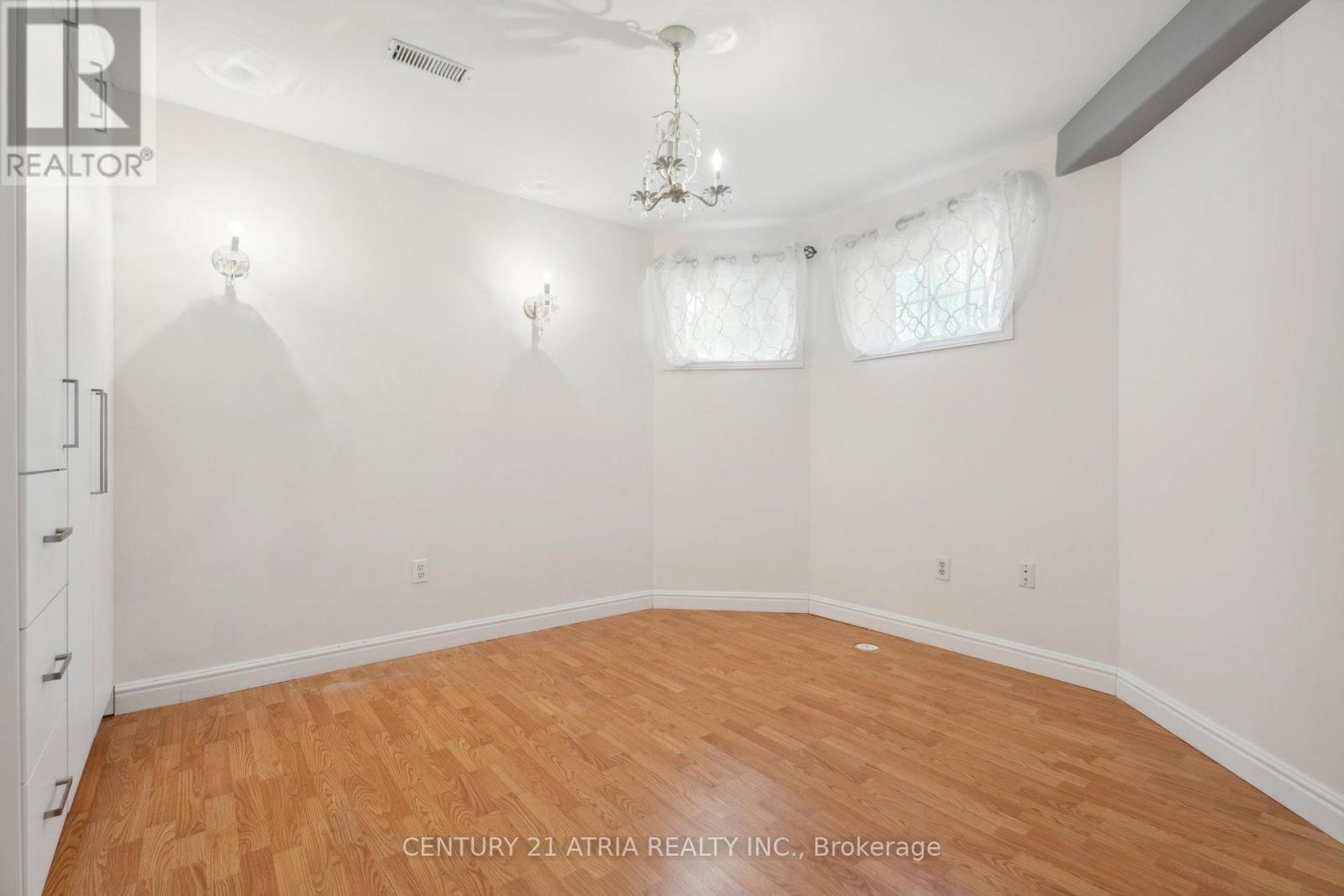 28 Cassandra Drive, Barrie (East Bayfield), Ontario  L4M 6W4 - Photo 28 - S12911210