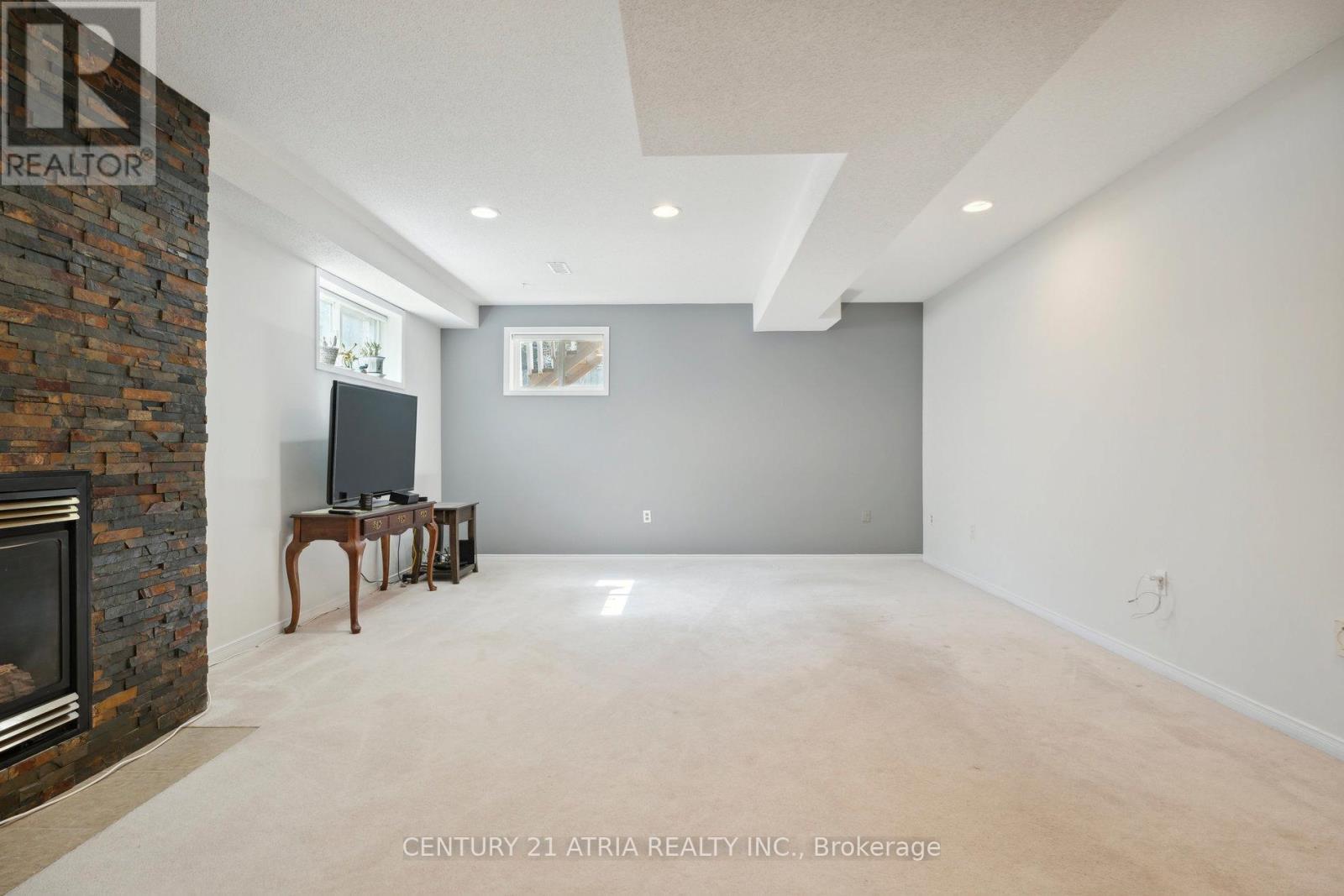 28 Cassandra Drive, Barrie (East Bayfield), Ontario  L4M 6W4 - Photo 33 - S12911210