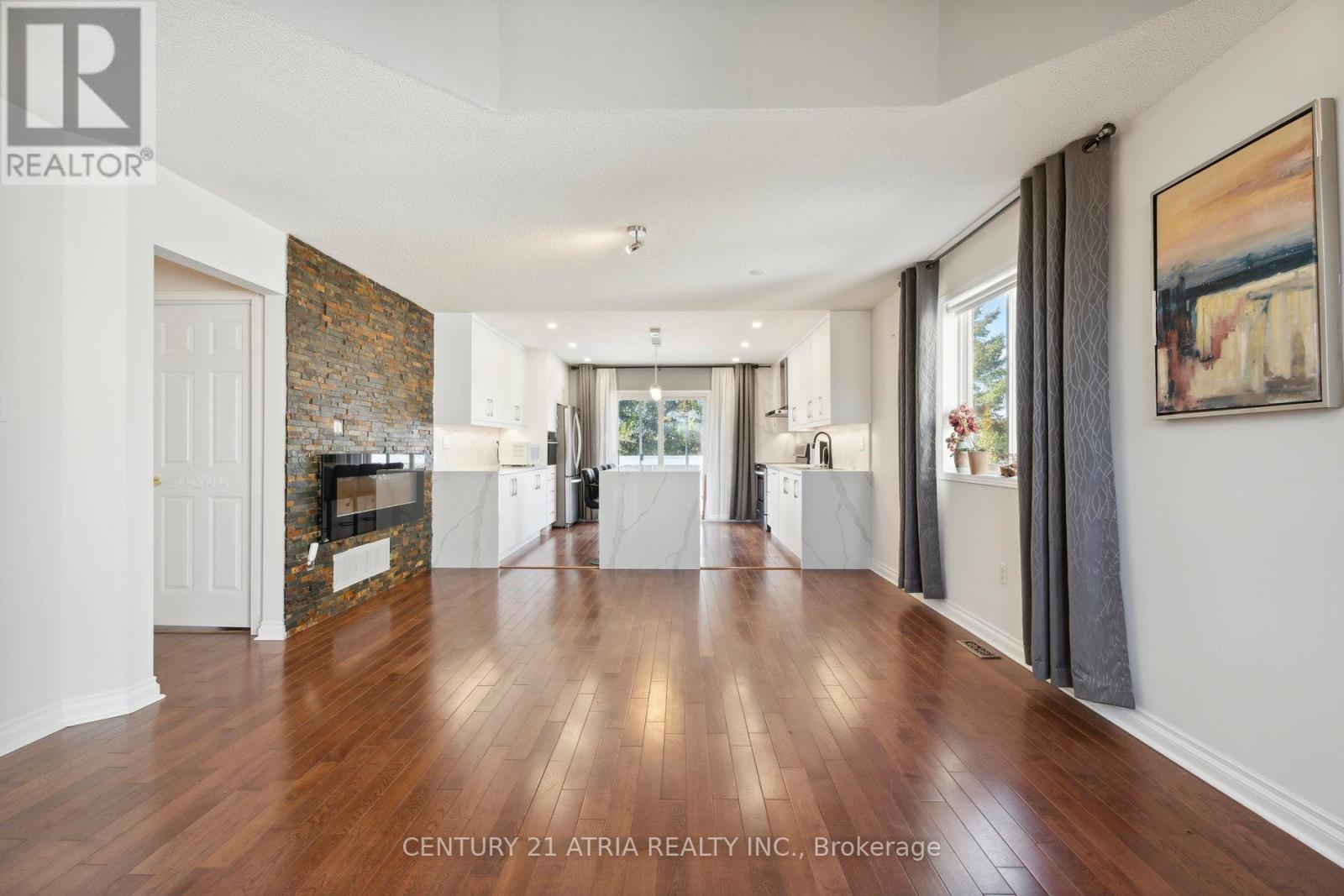 28 Cassandra Drive, Barrie (East Bayfield), Ontario  L4M 6W4 - Photo 9 - S12911210