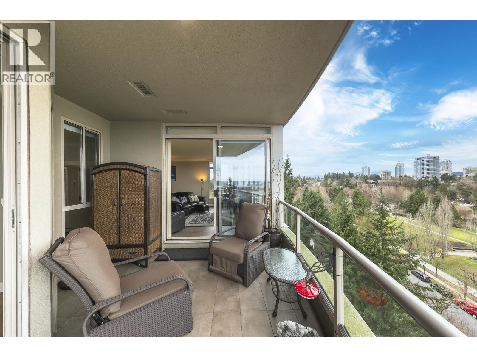 1105 6888 Station Hill Drive, Burnaby, British Columbia  V3N 4X5 - Photo 11 - R3093368