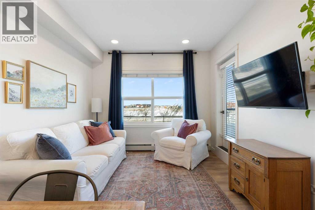 114, 19621 40 Street Se, Calgary, Alberta  T3M 3B2 - Photo 11 - A2293092