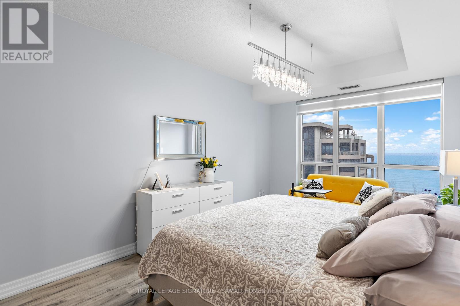 1004 - 2087 Lake Shore Boulevard W, Toronto, Ontario  M8V 4G3 - Photo 11 - W12908824