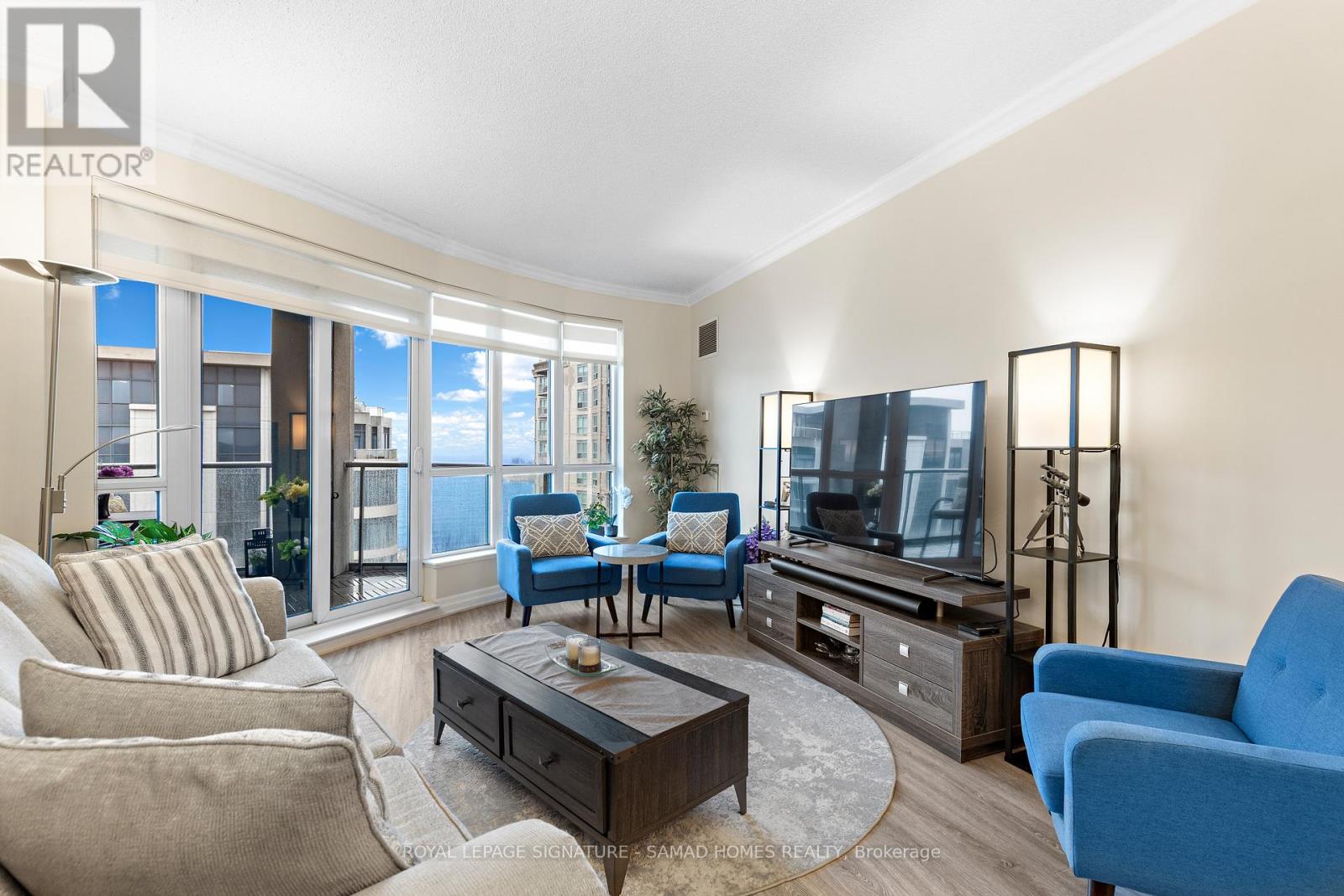 1004 - 2087 Lake Shore Boulevard W, Toronto, Ontario  M8V 4G3 - Photo 8 - W12908824