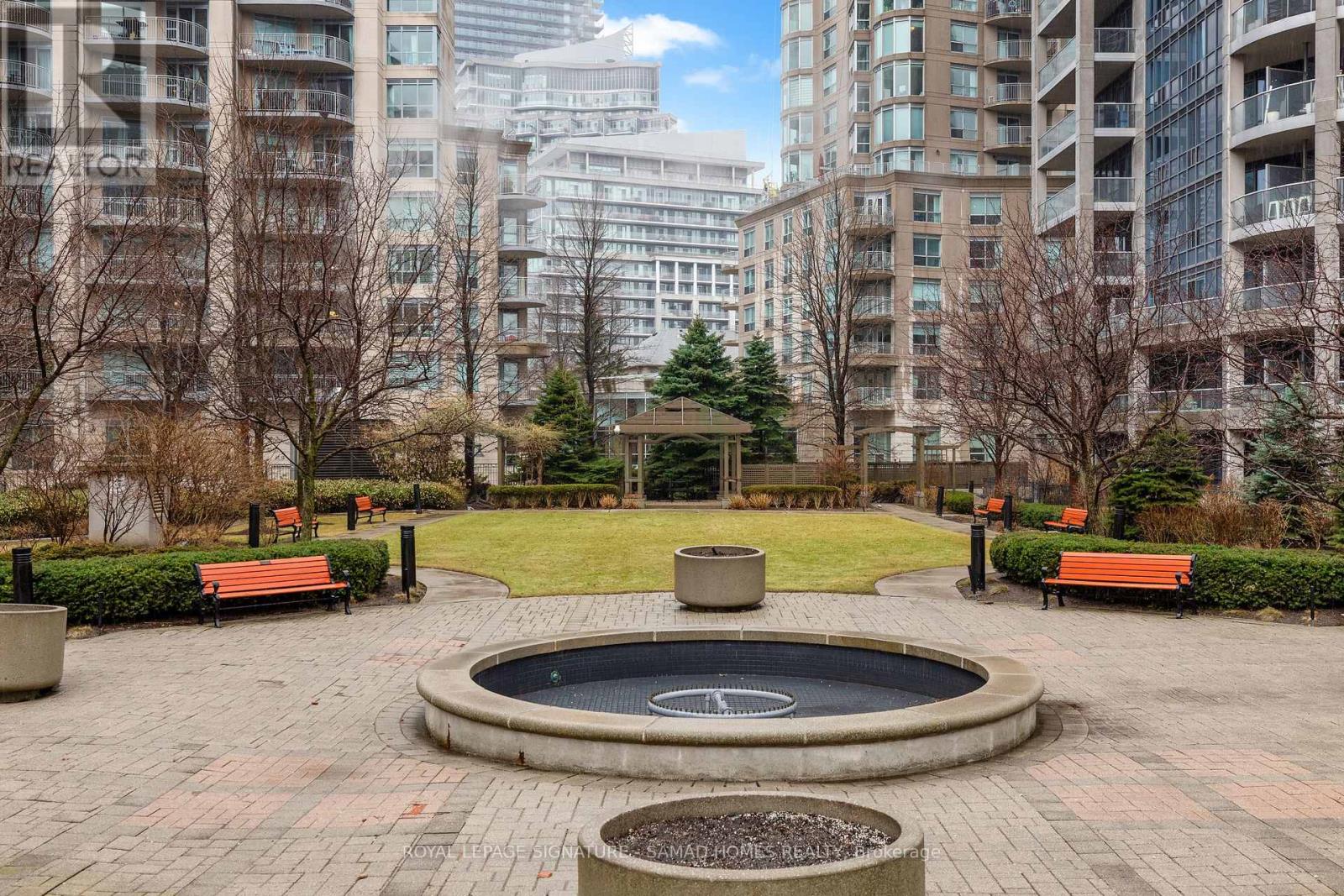 1004 - 2087 Lake Shore Boulevard W, Toronto, Ontario  M8V 4G3 - Photo 28 - W12908824