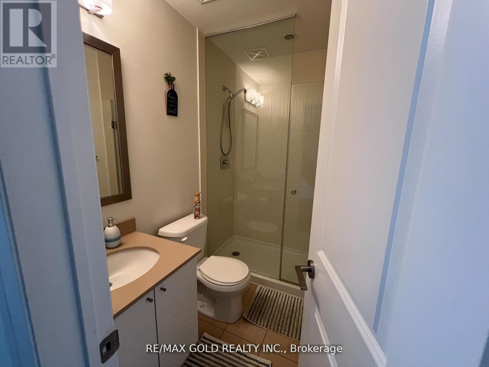 5030 Four Springs Avenue, Mississauga, Ontario  L5R 0E9 - Photo 4 - W12911030