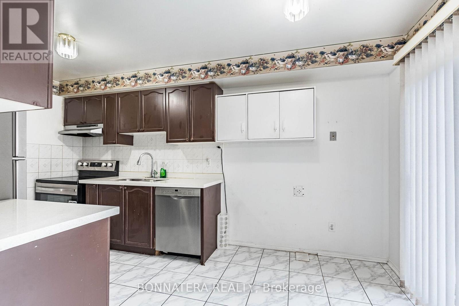 5359 Bullrush Drive, Mississauga, Ontario  L5V 2C1 - Photo 19 - W12911050