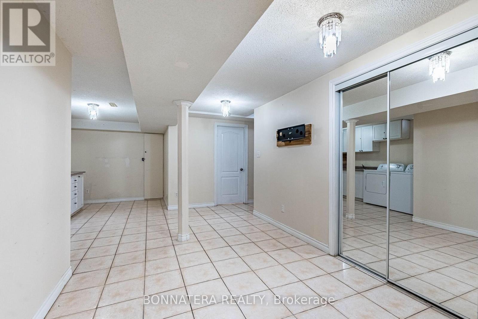 5359 Bullrush Drive, Mississauga, Ontario  L5V 2C1 - Photo 42 - W12911050