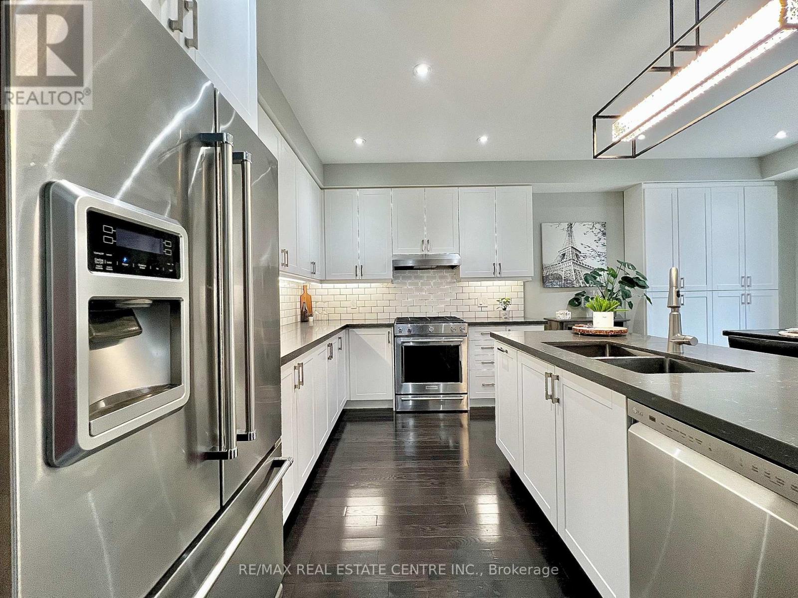 36 Paula Court, Orangeville, Ontario  L9W 5V1 - Photo 13 - W12911072