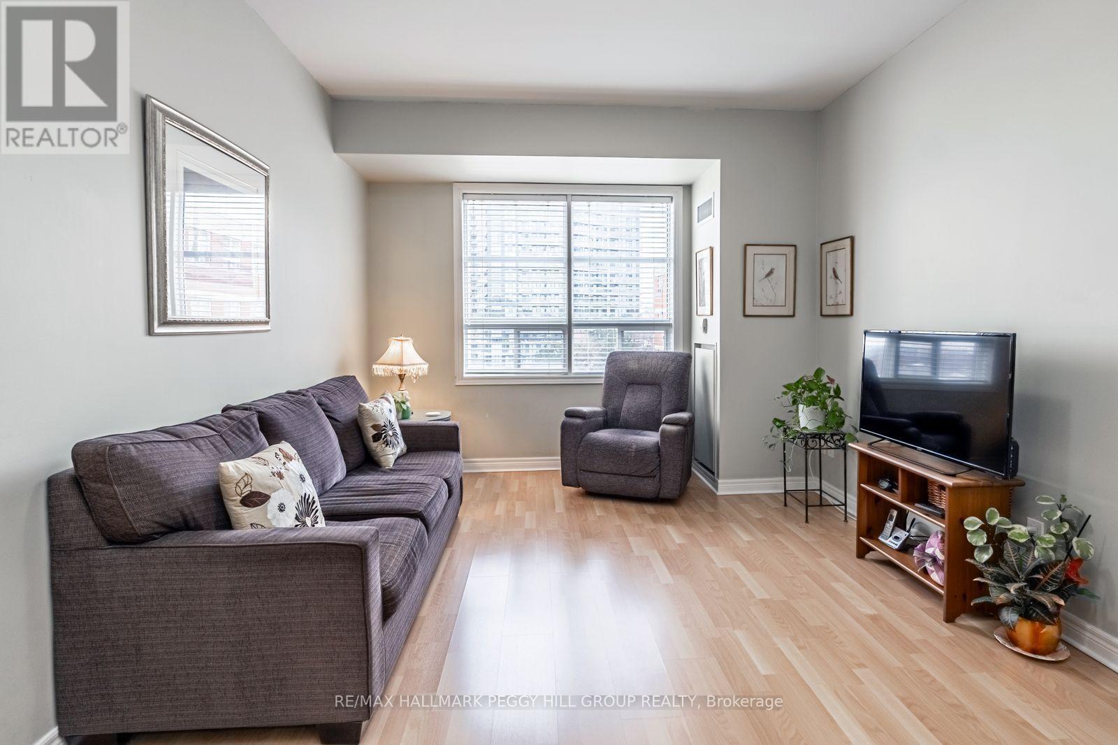 319 - 1415 Lawrence Avenue W, Toronto, Ontario  M6L 1A9 - Photo 2 - W12911074