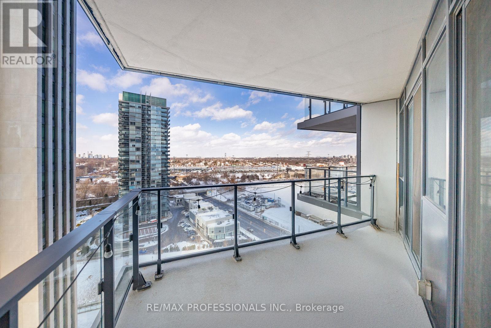 1705 - 10 Park Lawn Road, Toronto, Ontario  M8Y 3H8 - Photo 17 - W12911148
