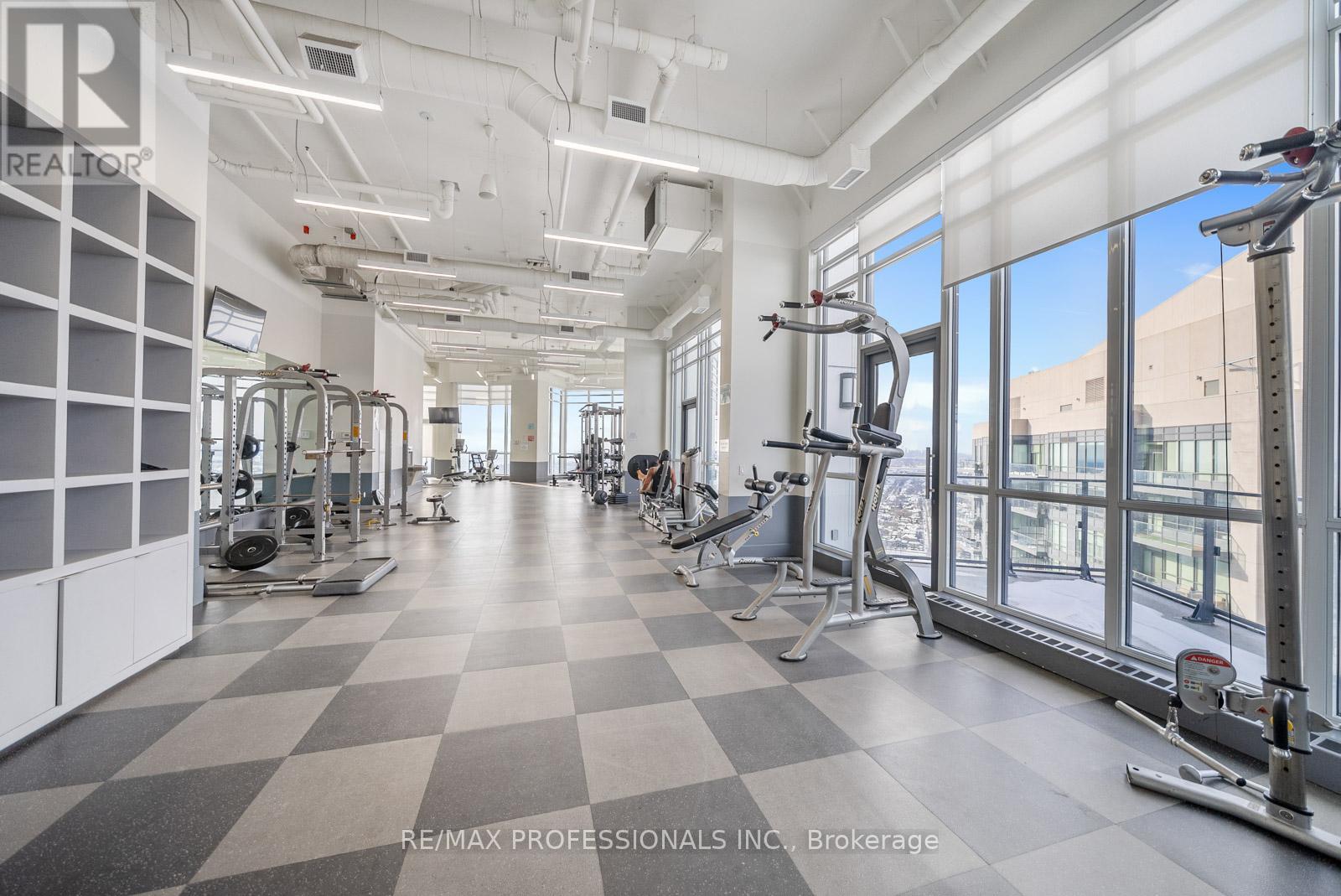 1705 - 10 Park Lawn Road, Toronto, Ontario  M8Y 3H8 - Photo 22 - W12911148