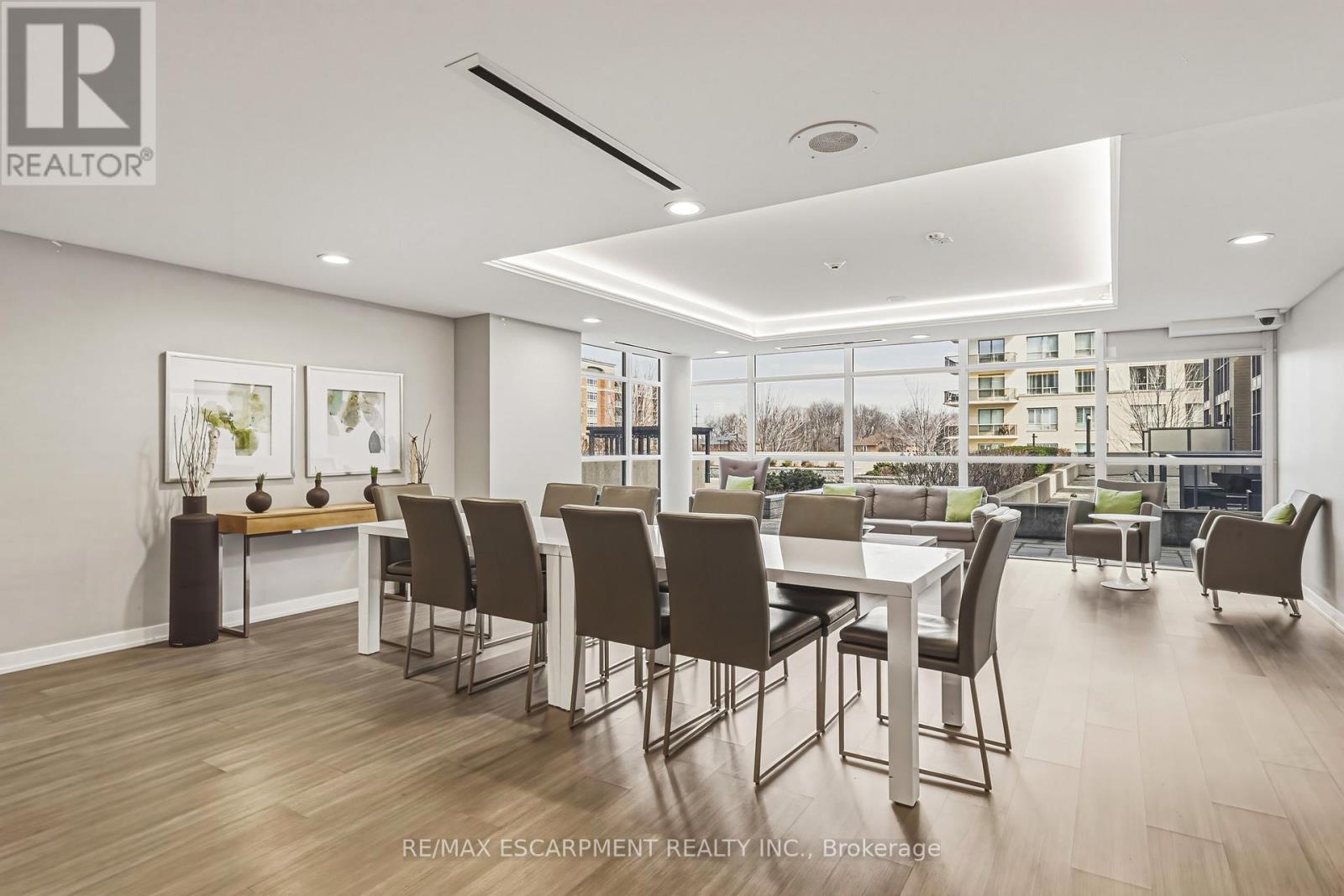 610 - 1940 Ironstone Drive, Burlington, Ontario  L7L 0E4 - Photo 21 - W12911154