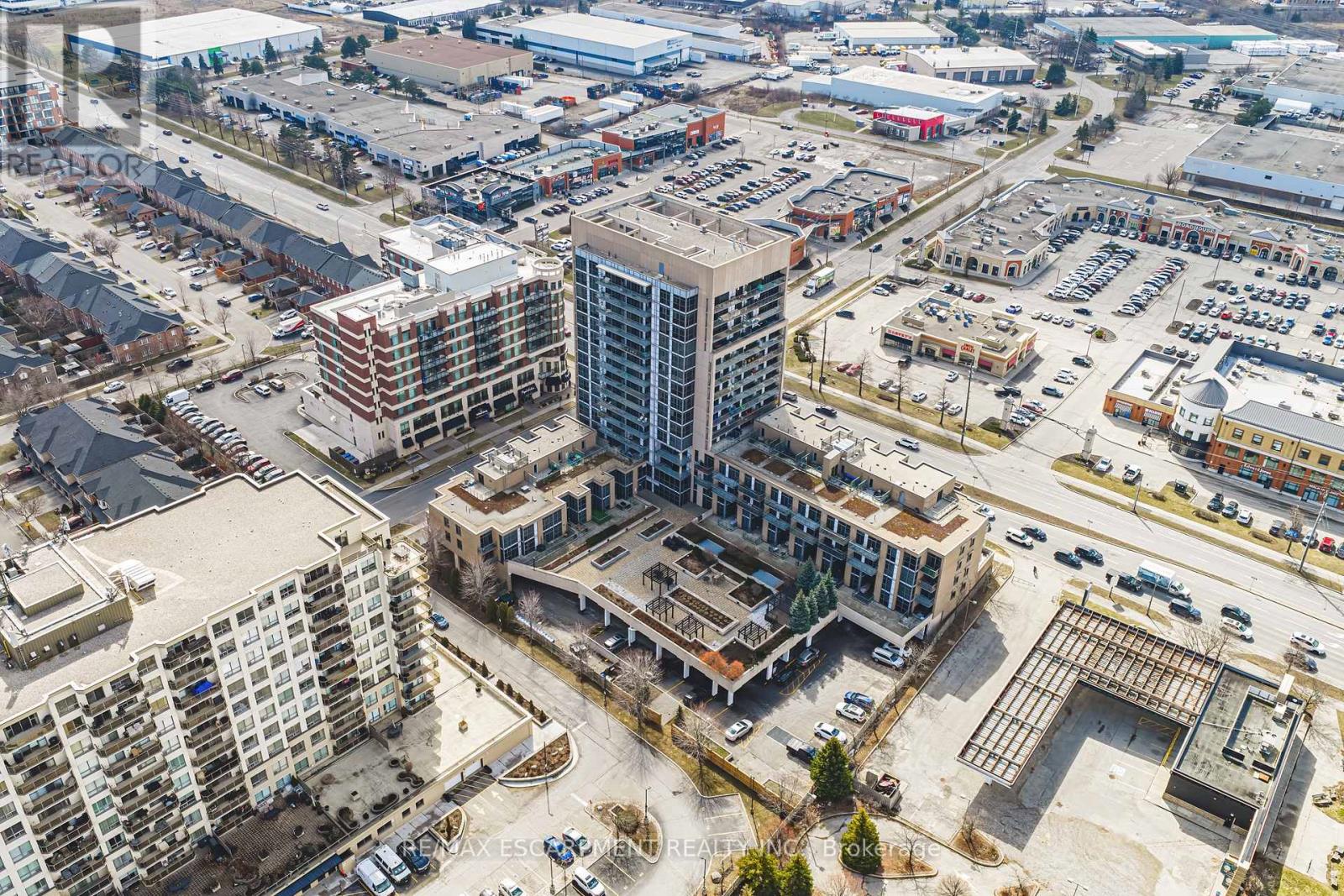 610 - 1940 Ironstone Drive, Burlington, Ontario  L7L 0E4 - Photo 33 - W12911154