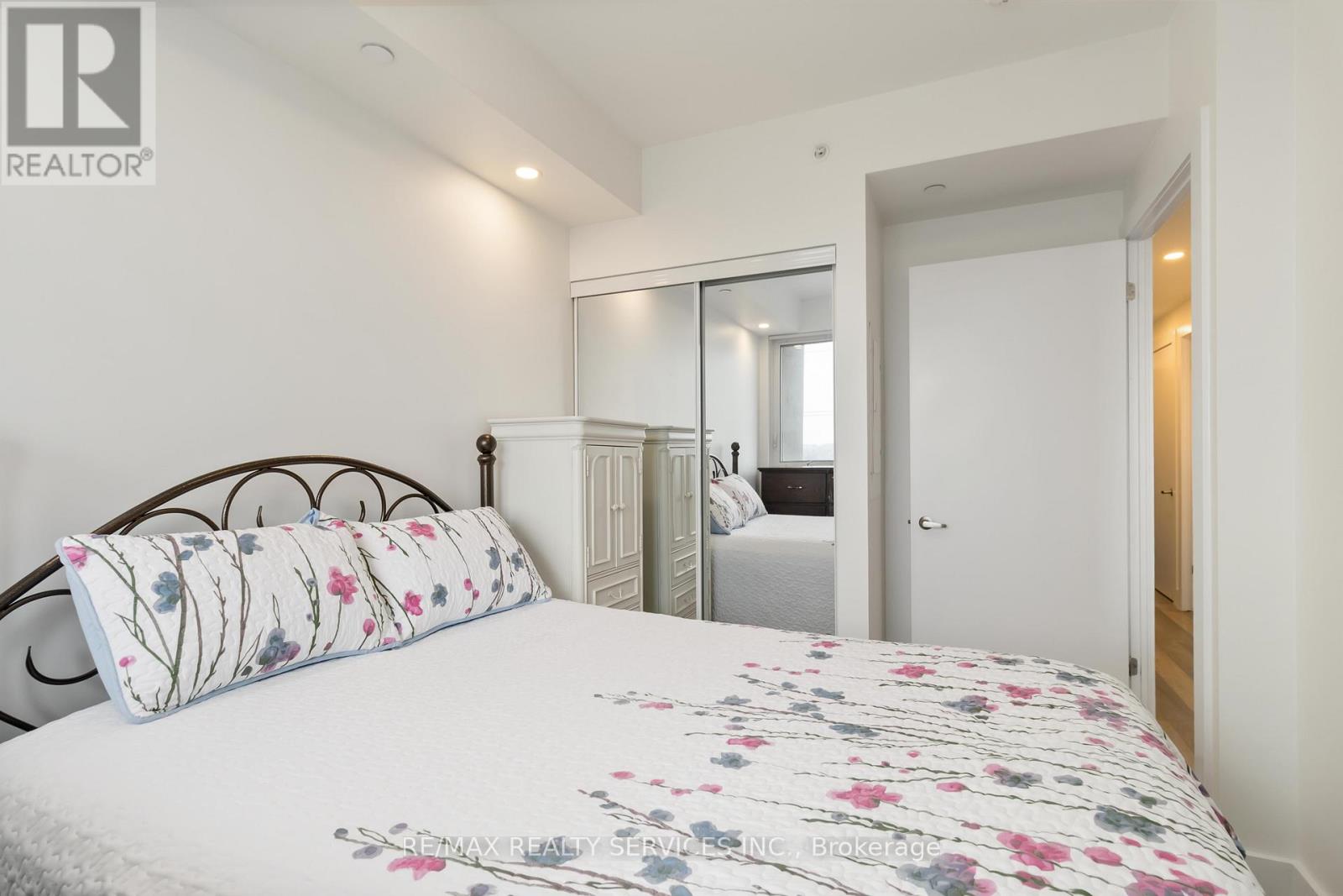 A531 - 5230 Dundas Street, Burlington, Ontario  L7L 0J5 - Photo 15 - W12911160