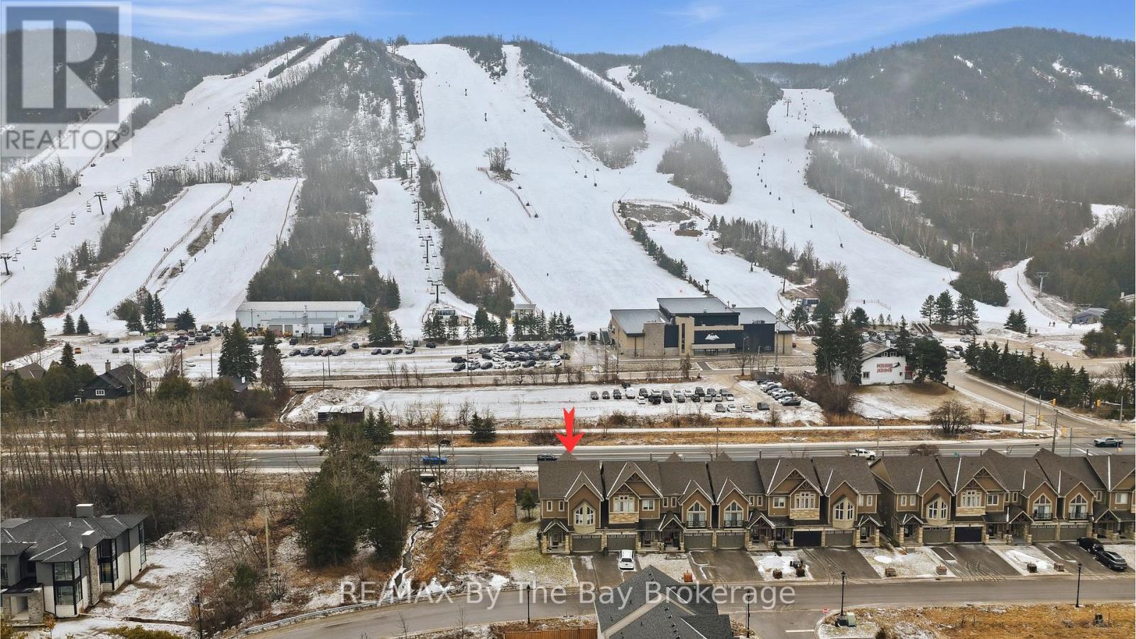 126 Delphi Lane, Blue Mountains, Ontario  N0H 1J0 - Photo 2 - X12907654