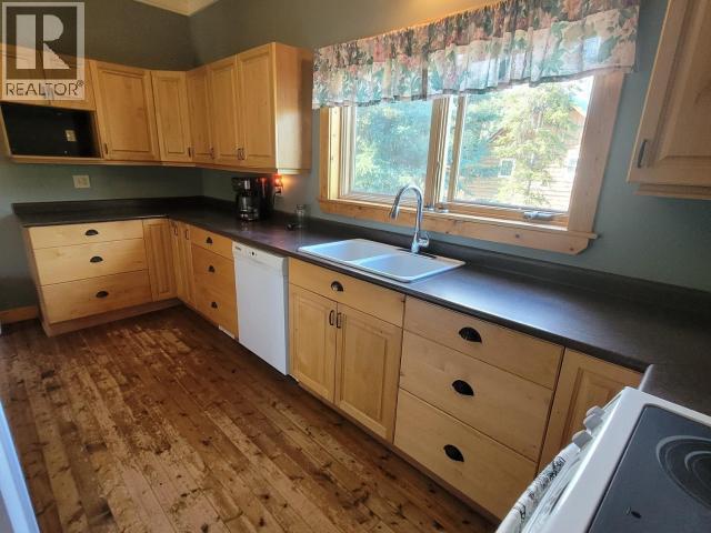 717 8th Avenue, Dawson City, Yukon  Y1A 1G0 - Photo 15 - 17122