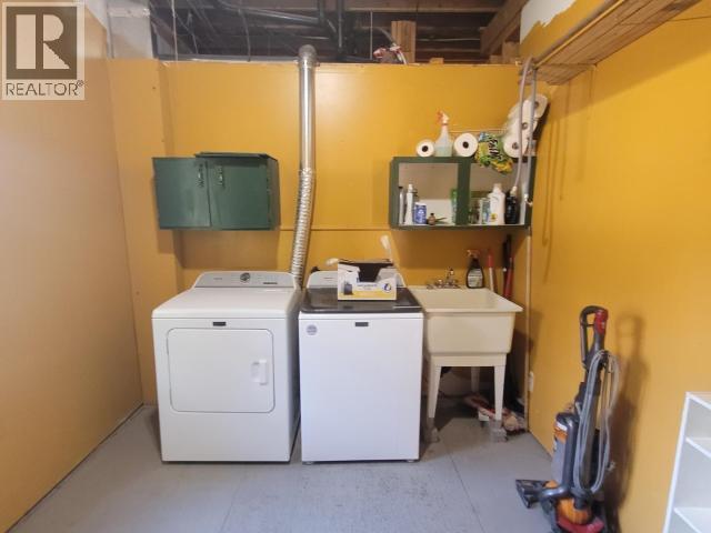 717 8th Avenue, Dawson City, Yukon  Y1A 1G0 - Photo 6 - 17122