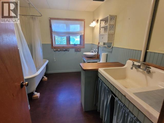 717 8th Avenue, Dawson City, Yukon  Y1A 1G0 - Photo 8 - 17122