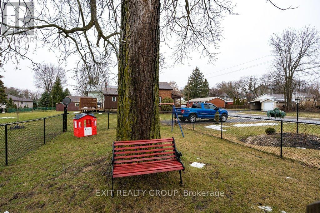 134 Water Street W, Greater Napanee, Ontario  K7R 1W1 - Photo 47 - X12910820