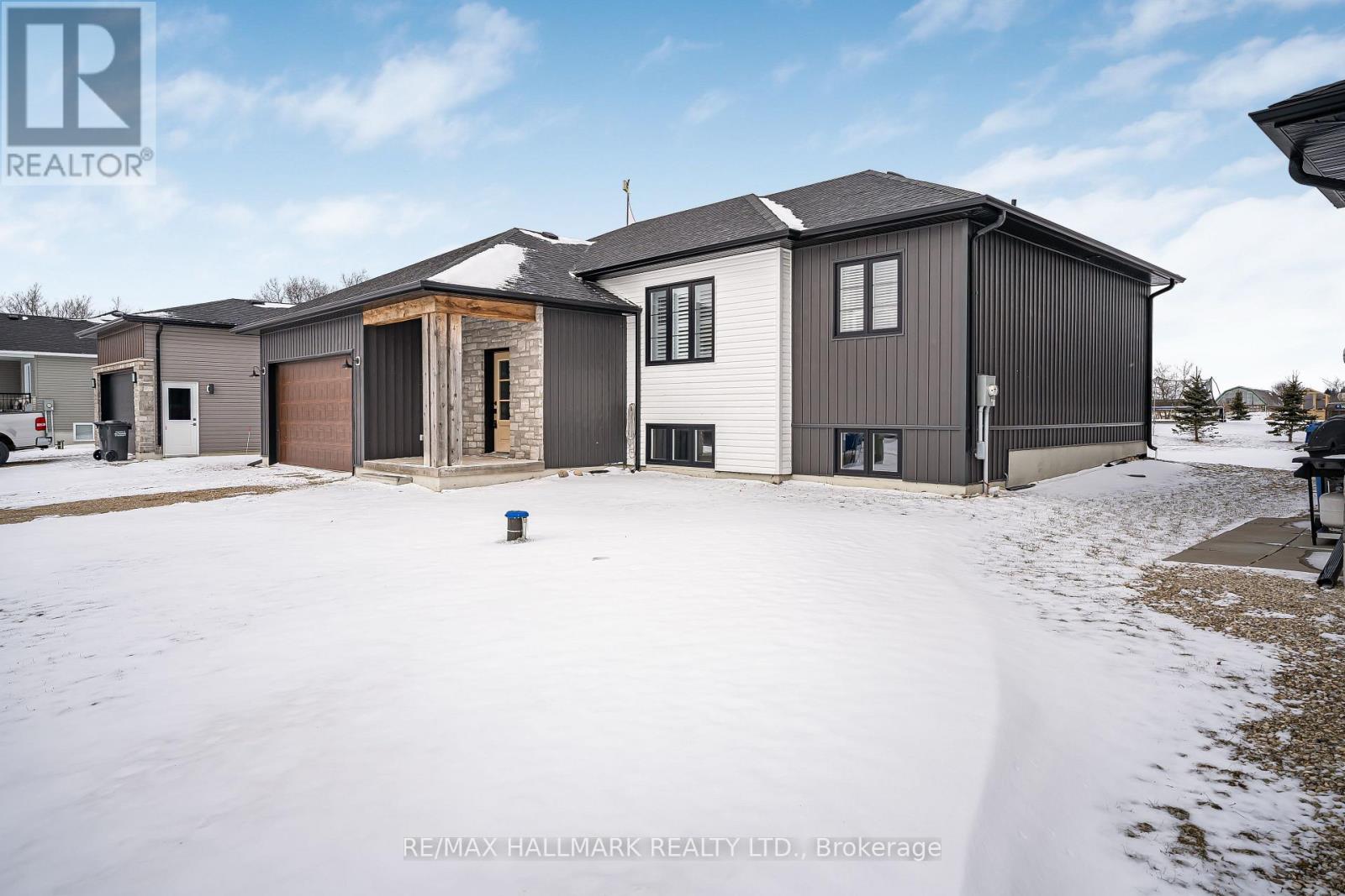 103 Edgar Street, Southgate, Ontario  N0C 1L0 - Photo 3 - X12911046