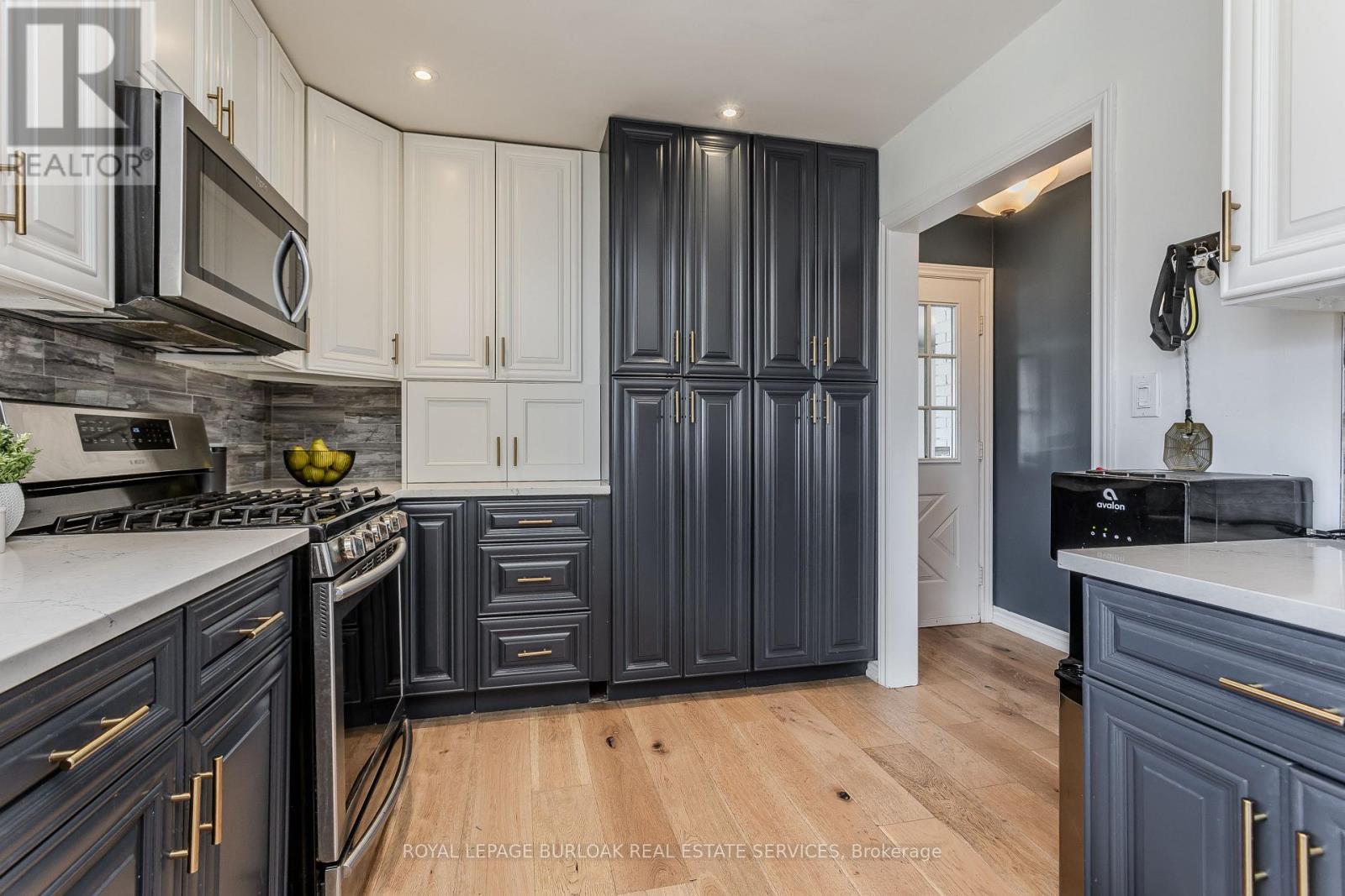 4375 Hall Road, Hamilton, Ontario  L0R 1C0 - Photo 9 - X12911052