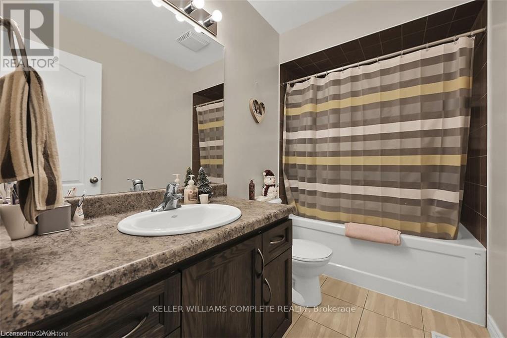 35 Willowbanks Terrace, Hamilton, Ontario  L8E 0C3 - Photo 18 - X12911138