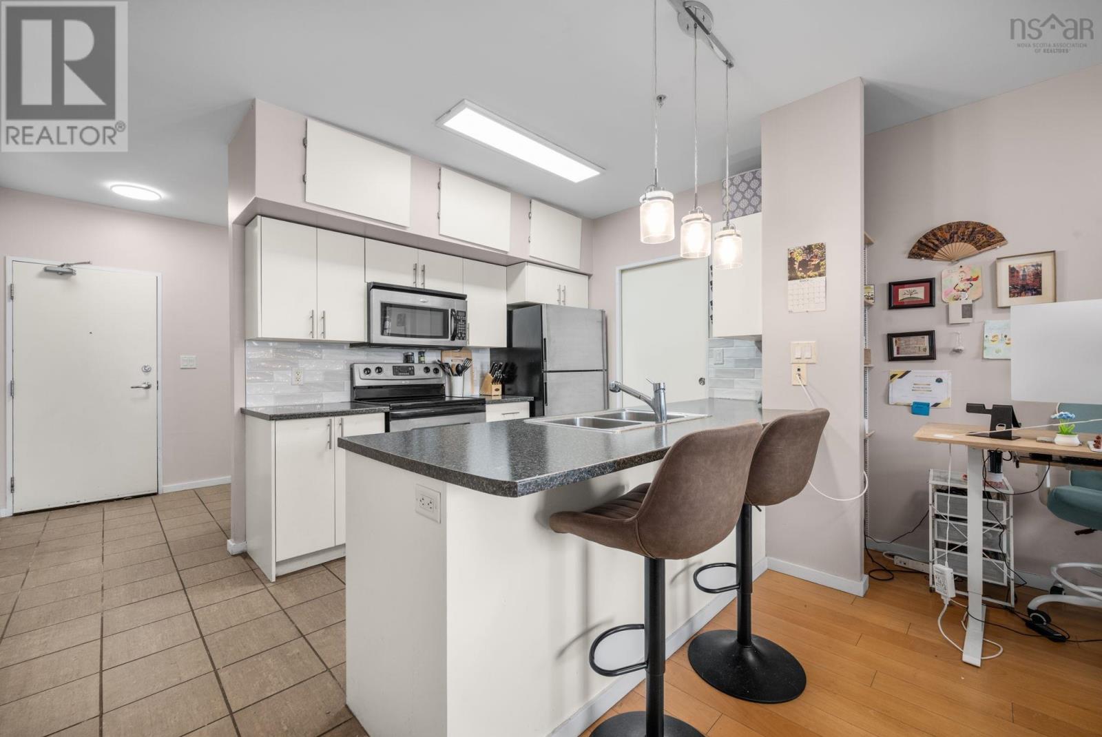 208 5221 Nora Bernard Street, Halifax, Nova Scotia  B3K 0B6 - Photo 11 - 202605239