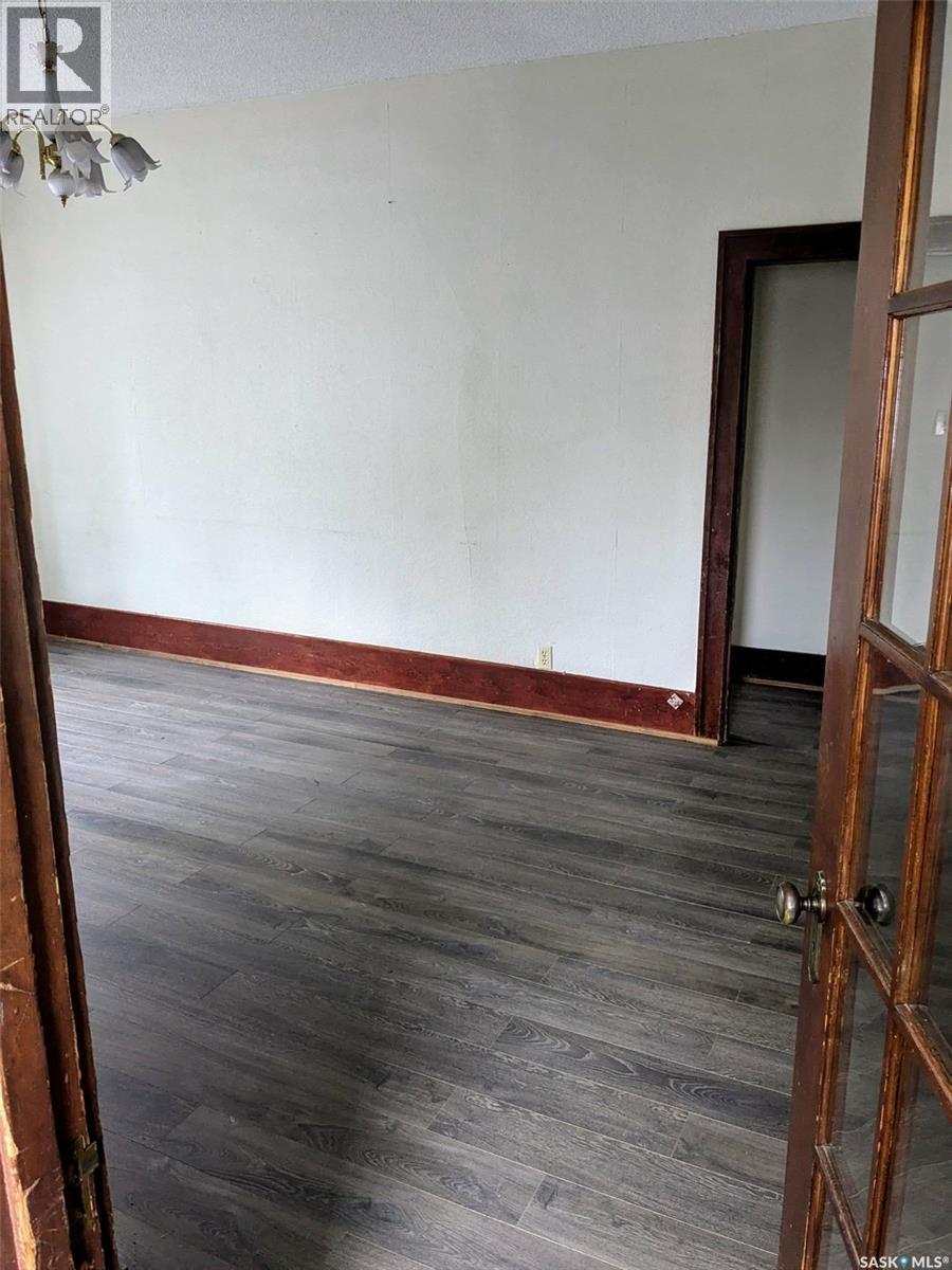 412 Iroquois Street W, Moose Jaw, Saskatchewan  S6H 5B3 - Photo 14 - SK028527